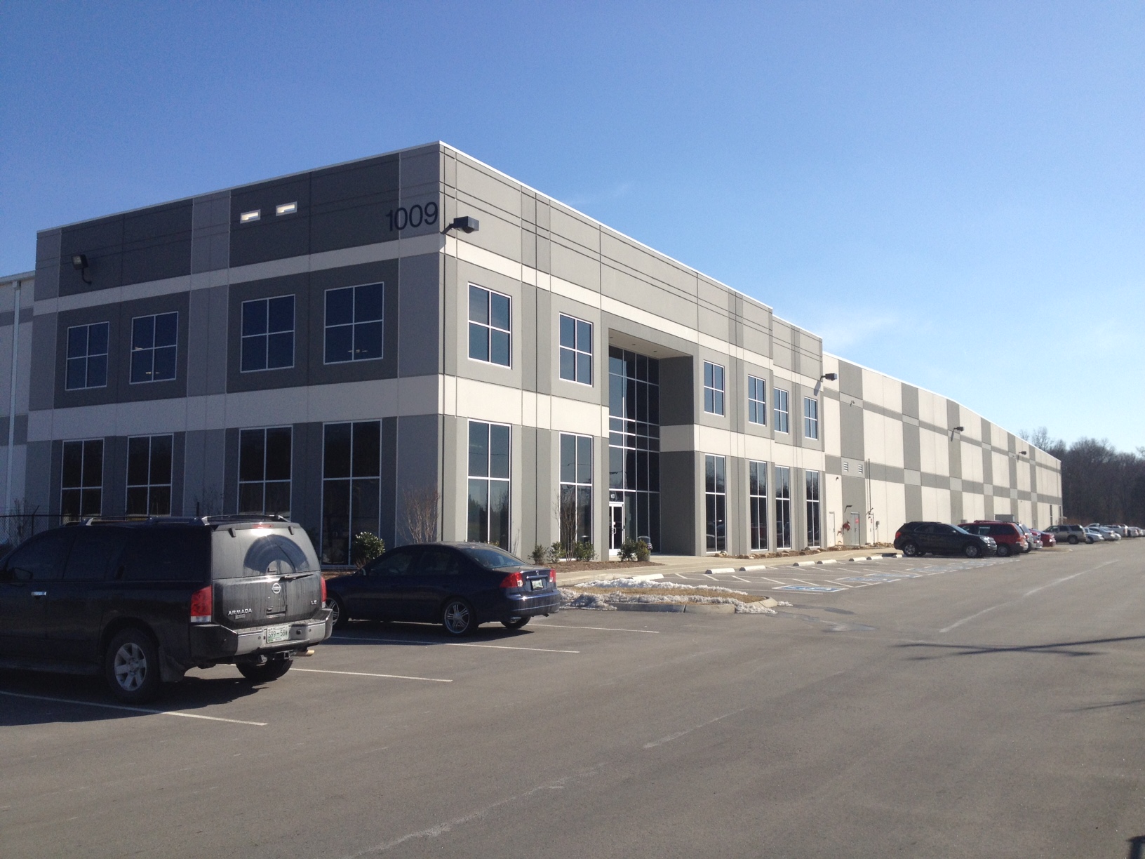 Starbucks distribution center roofing